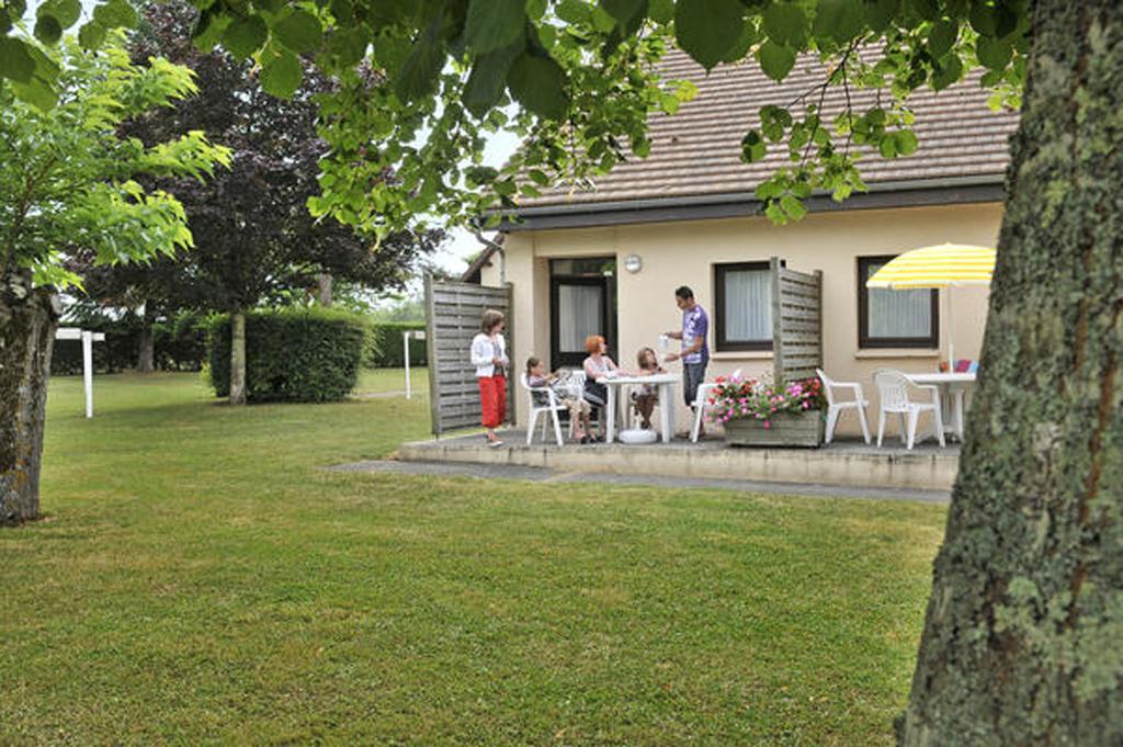 Vvf Perigord Sorges-En-Perigord Hotel Exterior photo